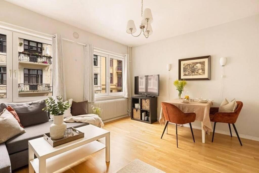 Praktisk 1-Roms Leilighet Oslo Extérieur photo
