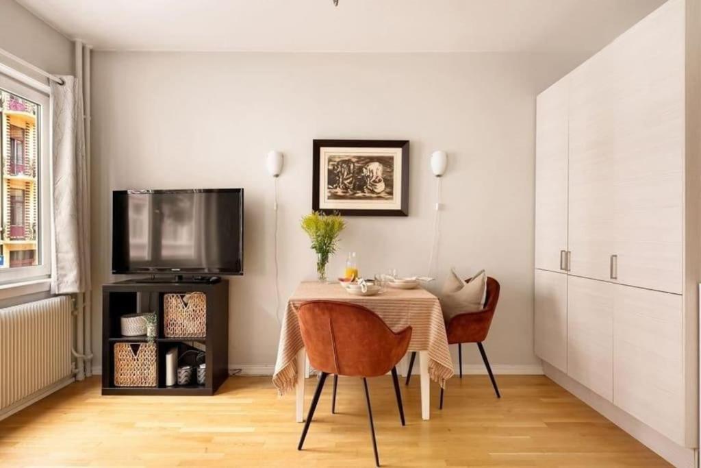 Praktisk 1-Roms Leilighet Oslo Extérieur photo